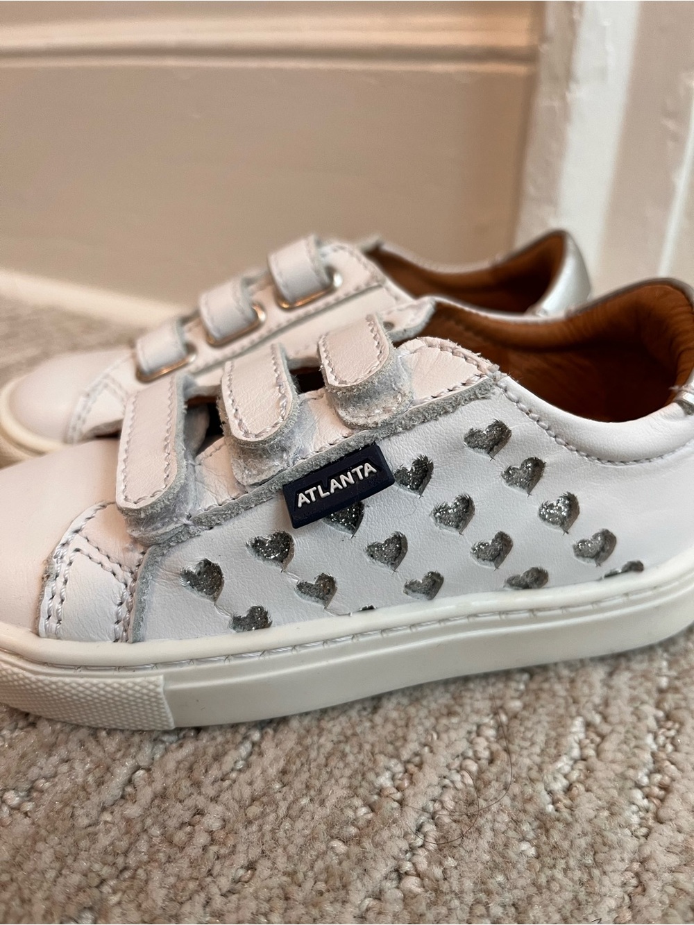 Atlanta Moccasin Girls White Sneakers with Silver Heart Accents